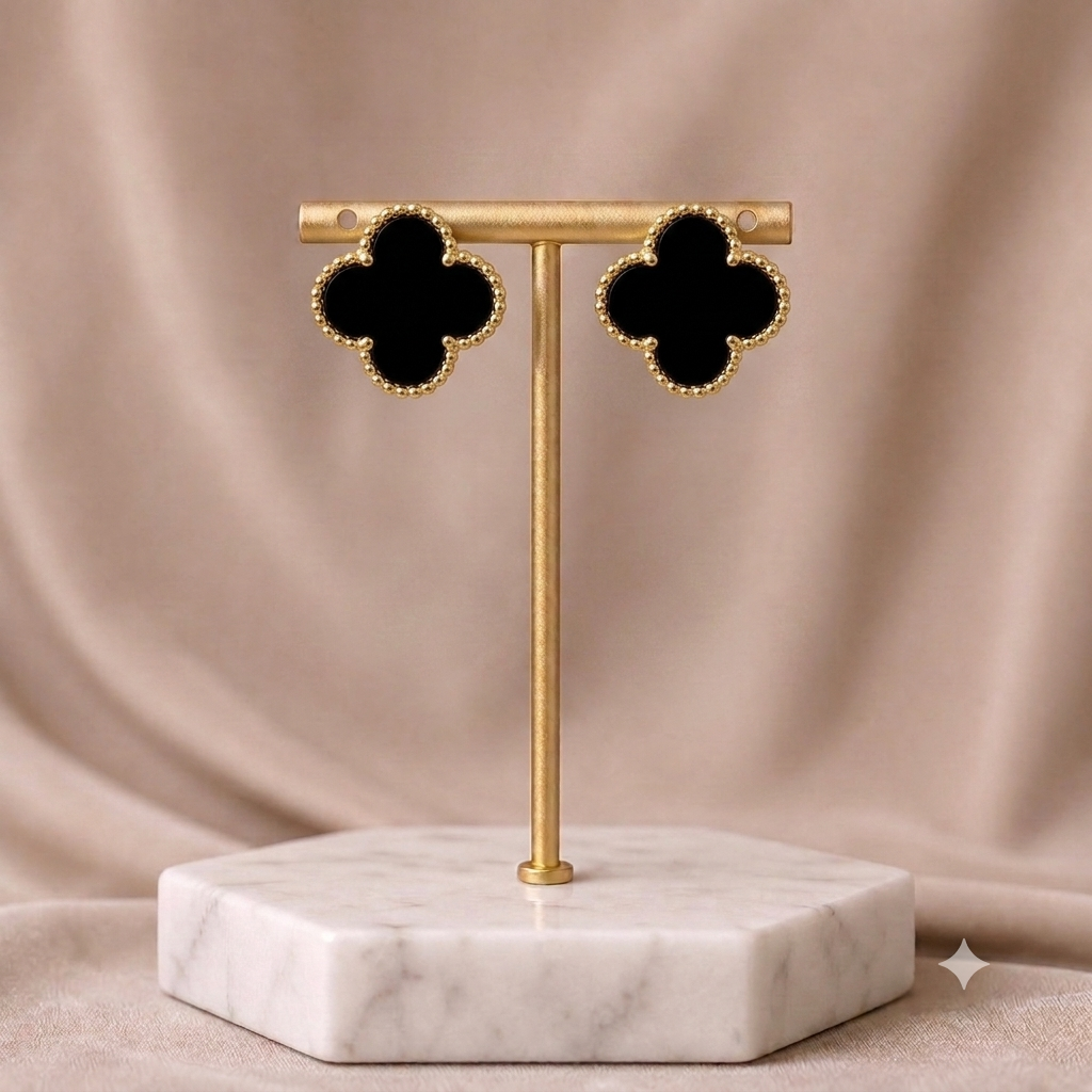 Van Cleef Earrings Black